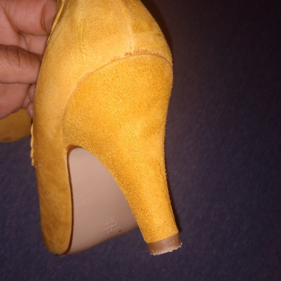 Anthro Lucky Penny 38 Suede Cut Out Yellow Heels. - Picture 12 of 16